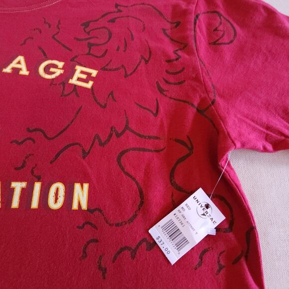 Mens Wizarding World Harry Potter Shirt Adult Size Medium M Red Griffindor House - Picture 4 of 7